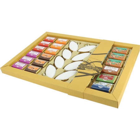Valaurie - assortiment 16 bouchées + 8 dominos + 8 calissons -400g